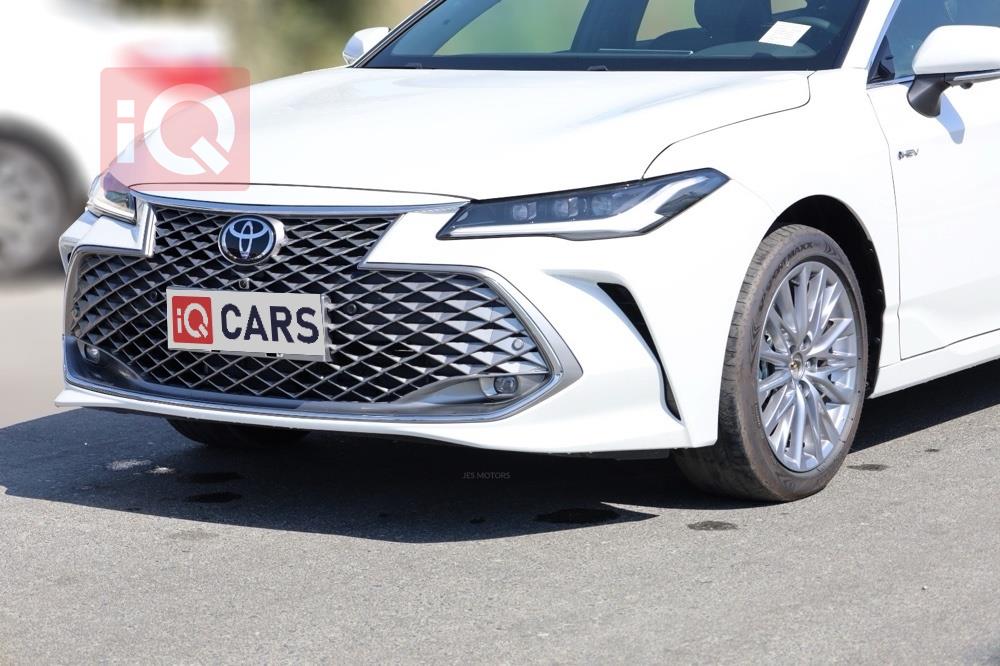 تويوتا أفالون